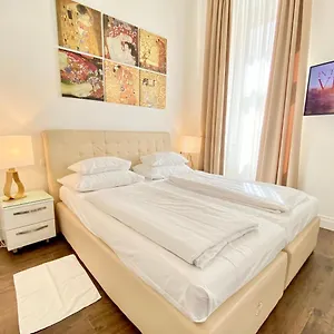 Steiner Residences Taborstrasse דירה