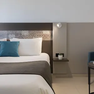 Hotel Bayview By St Gzira