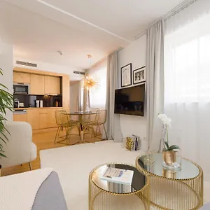 Rafael Kaiser - Premium City Centre דירה